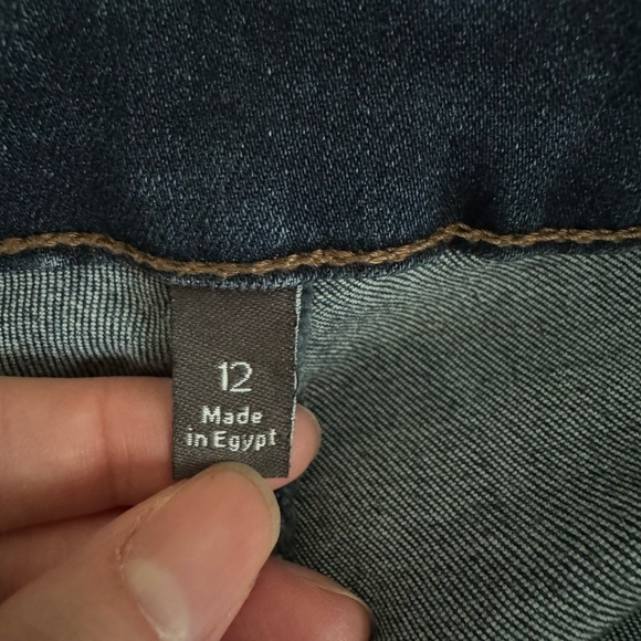 The Limited Mid Rise Dark Wash Jeans - Picture 6 of 9